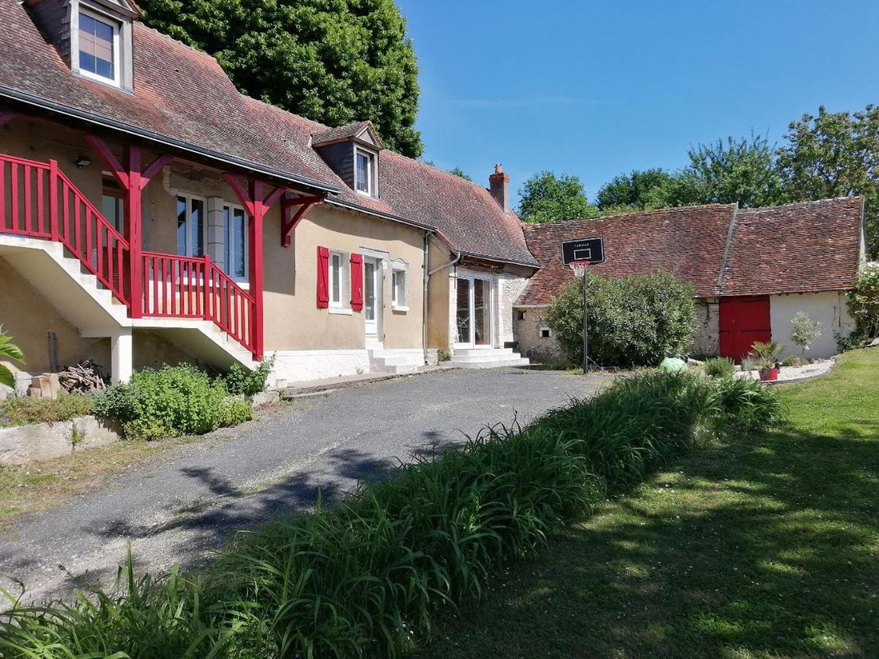 Maison De Charme Pres De Beauval Saint-Cyran-du-Jambot Buitenkant foto