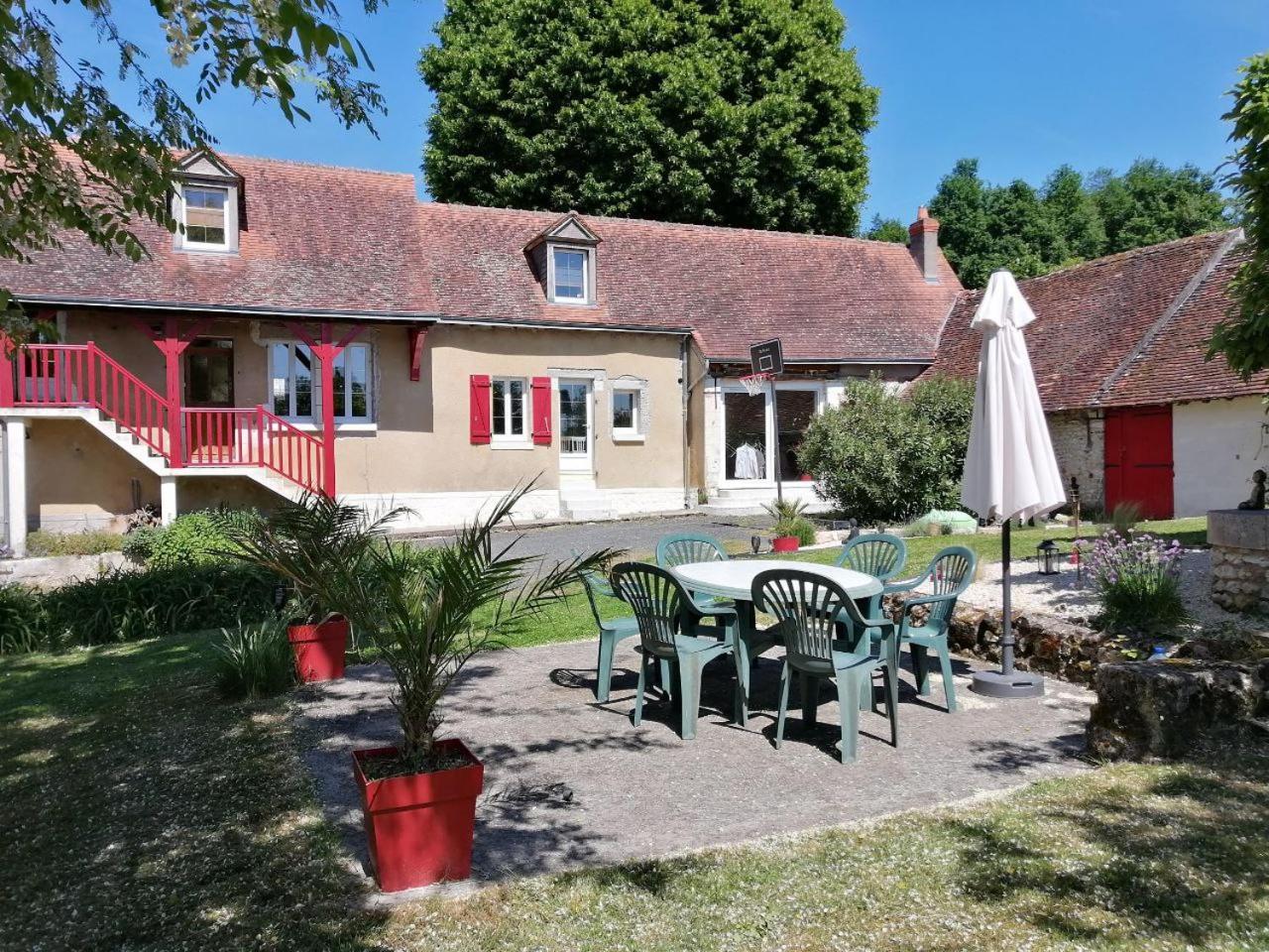 Maison De Charme Pres De Beauval Saint-Cyran-du-Jambot Buitenkant foto