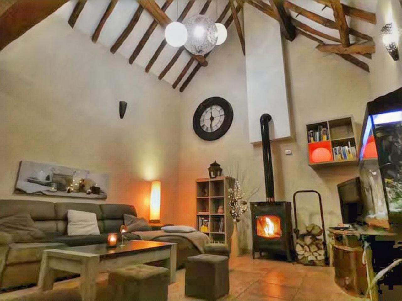 Maison De Charme Pres De Beauval Saint-Cyran-du-Jambot Buitenkant foto
